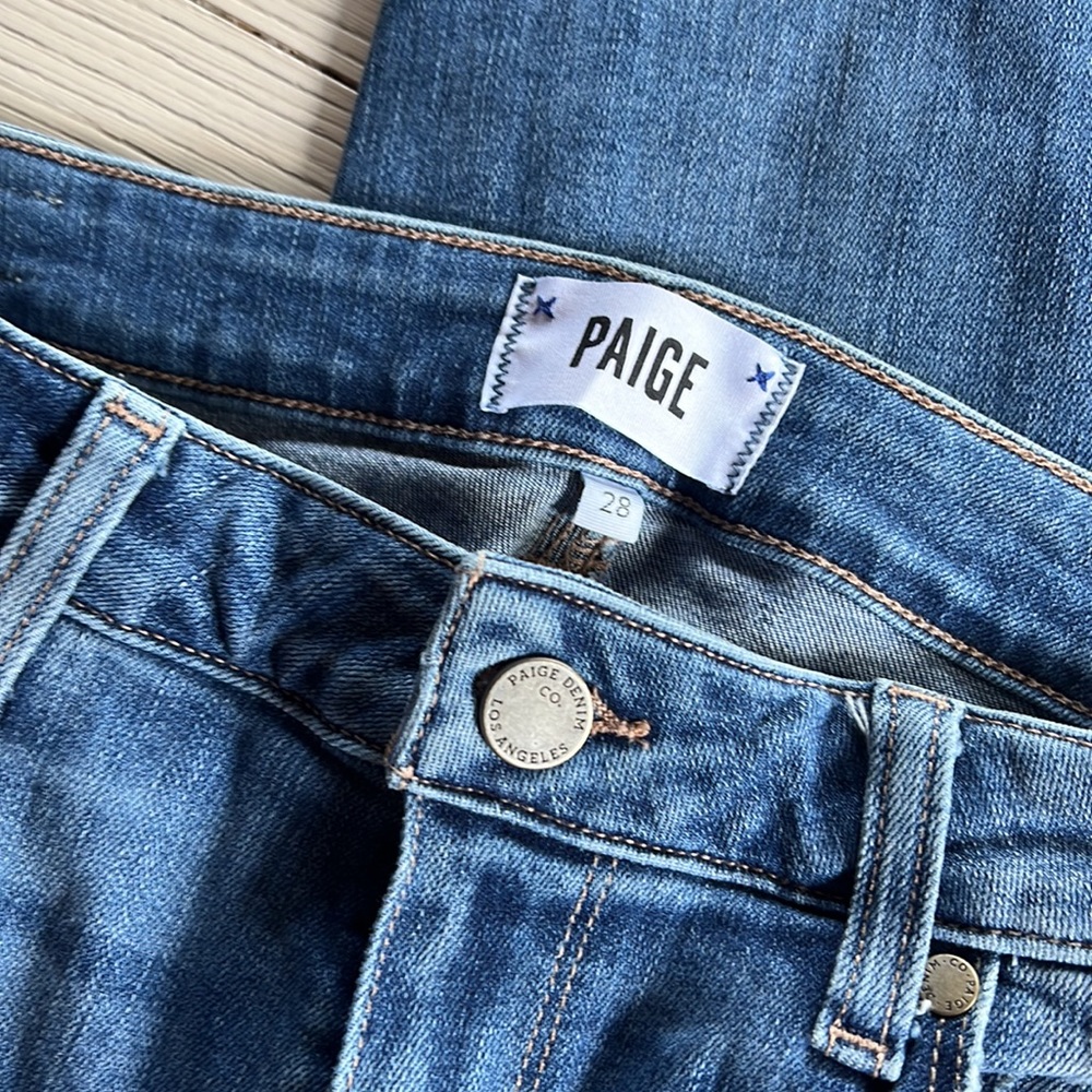 PAIGE Skinny Jeans - Size 28